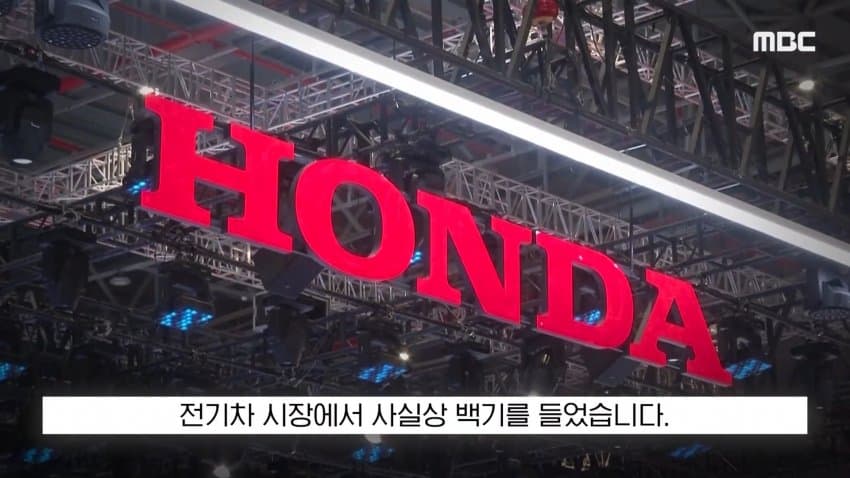 a0450cad0e16b45b963223789d02f1b127493f8c7180c3225378e31267445d8a1dba6c4aba7a587e3f9f8e266a673090b834befff4c1d1b6f30901af34