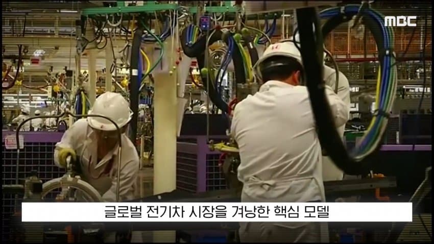 a0450cad0e16b45b963223789d02f1b127493f8c7180c3225378e31267445d8a1dba6c4aba7a587e3f9f8e216a67309073a79256d567f9195834748f7c