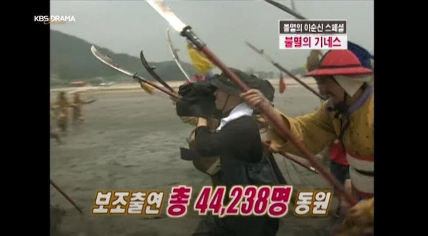 7bbf8275b18a6cf23abbd7b745d57c6bdc3d9d36baadb649ea2189e88bed71302045a347762db943d9ac30d7f8bbc5b8cf2336db383d02
