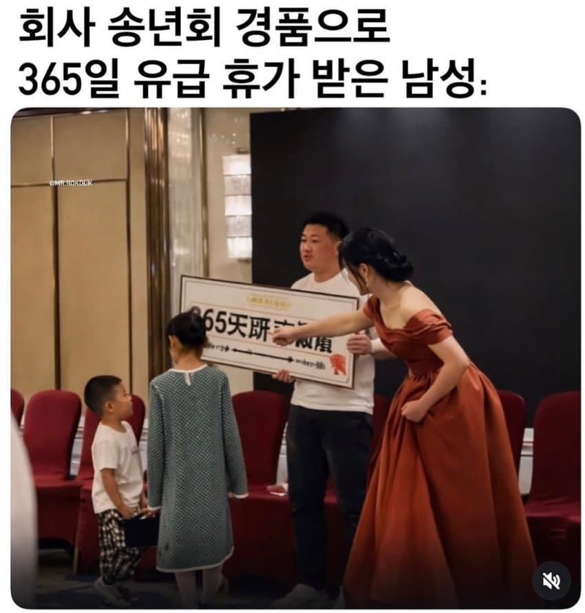 1ebec223e0dc2bae61abe9e74683726d37d4afcbee7388a992a0612df8b39d3a8f05caba8fc61b2febba14e5c73cf45156c4d4c2
