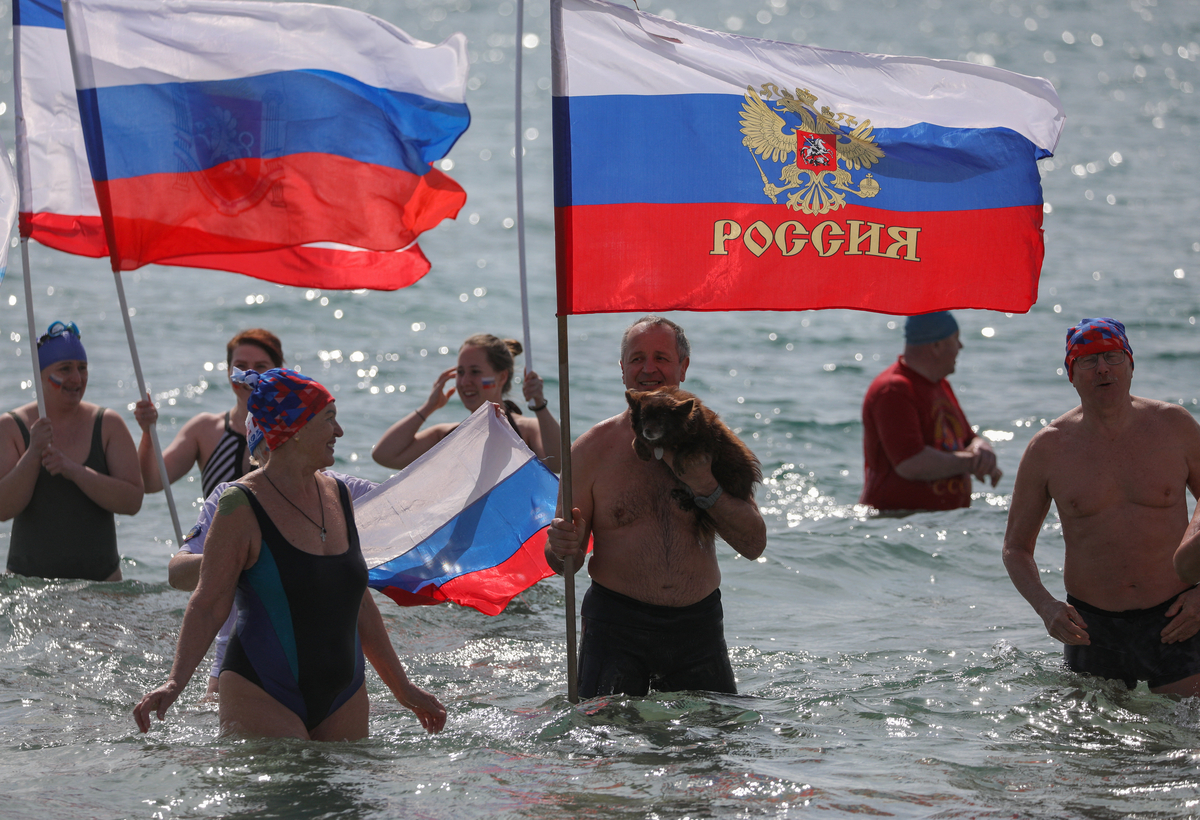 TASS, Reuters