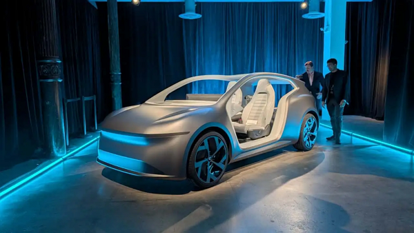 루시드가 로보택시 루나를 공개했다. [사진: 인사이드EV]