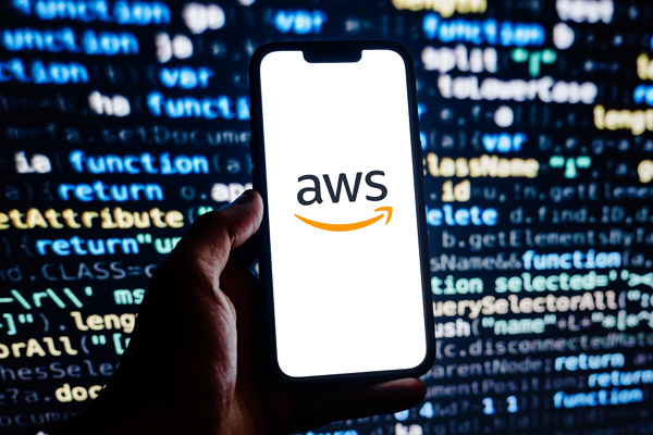 AWS [사진: 셔터스톡]