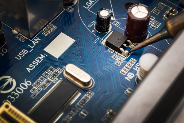 이번 산화하프늄 메모리스트 기술은 케임브리지 엔터프라이즈(Cambridge Enterprise)를 통해 특허가 출원된 상태다. [사진: 셔터스톡]