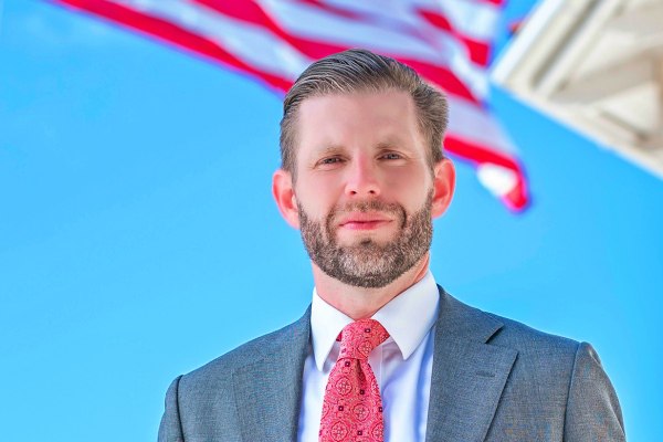 트럼프 대통령의 차남, 에릭 트럼프 [사진: trump.com]