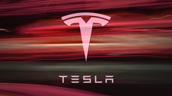 캘리포니아 당국이 테슬라 차량 호출 서비스를 자율주행이 아닌 리무진 서비스로 규정했다. [사진: 셔터스톡]