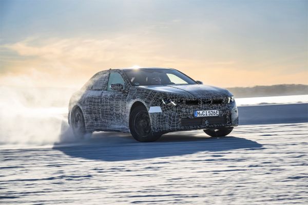 BMW가 차세대 전기차 전략의 핵심 모델 노이어 클라쎄 i3를 3월 18일 공개한다. [사진: BMW]