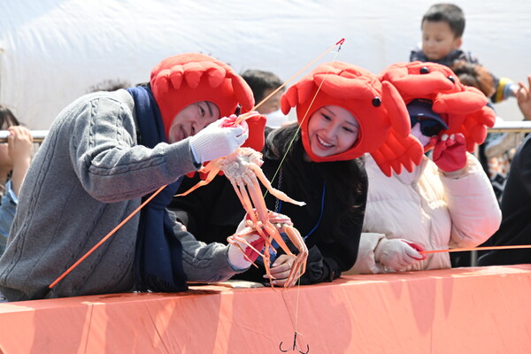 Experience the Thrill: 5 Must-Try Activities at the 29th Yeongdeok Snow Crab Festival