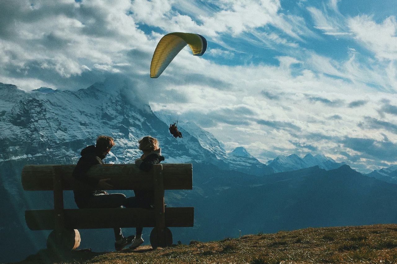 Swiss honeymoon itinerary / Photo=unsplash@Nellia Kurme