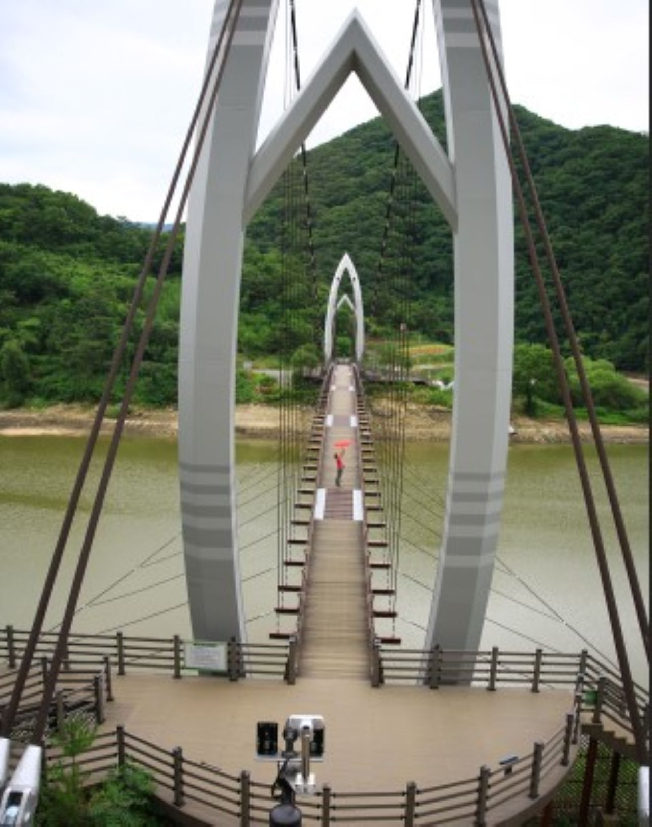 Why You Should Visit Yeonhayeop Cloud Bridge This Spring: Unveiling Nature’s Hidden Gem