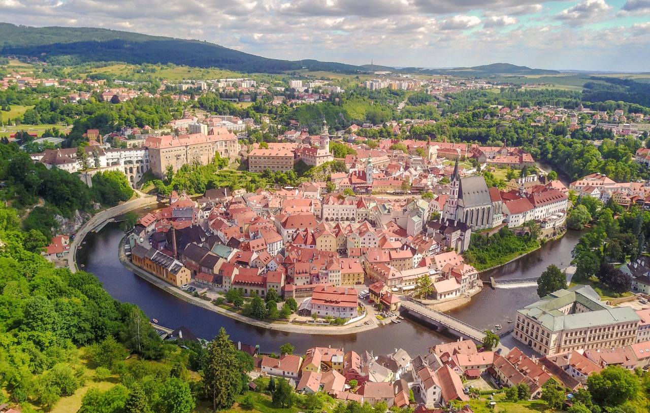 Český Krumlov / Designed by Freepik