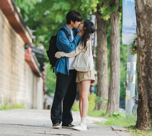 引用：SLL、KAKAOエンターテインメント