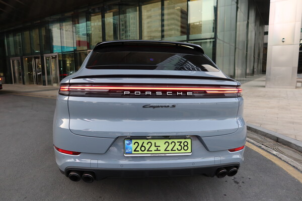 포르쉐 카이엔 S E-하이브리드 쿠페 후면 [오두환 기자]