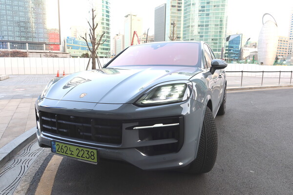 포르쉐 카이엔 S E-하이브리드 쿠페 정측면 [오두환 기자]