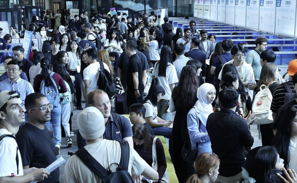 ▲ Foreign students at work / Yonhap News