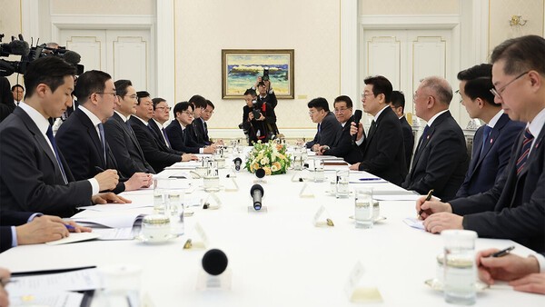 이재명 대통령이 지난 2월 4일 청와대에서 열린 ‘청년 일자리와 지방투자 확대를 위한 기업간담회’에서 발언하고 있다./사진=연합뉴스