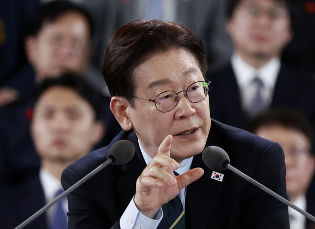 How President Lee Jae-myung’s Electric Vehicle Policy Aims for 100% Transition by 2026