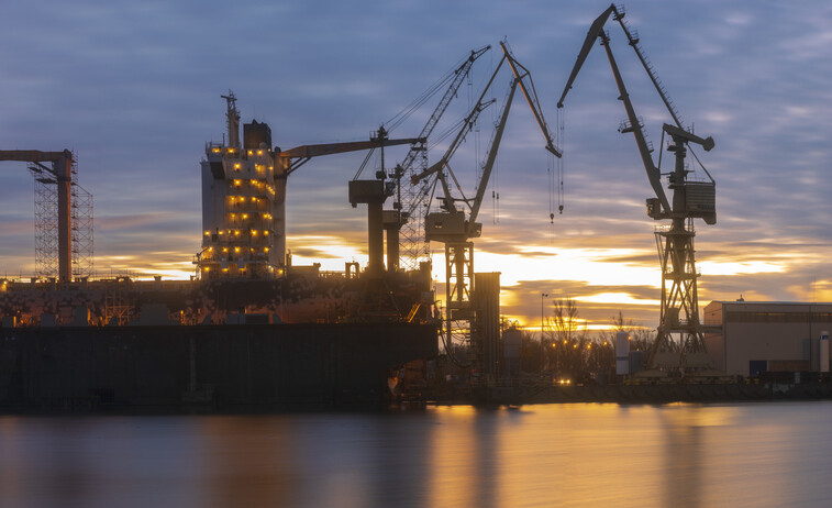 세계 최강' 미국 조선업·해군이 무너지고 있다…한국엔 기회