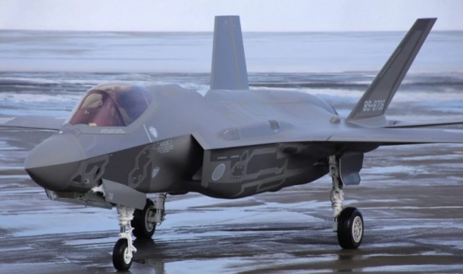 글로벌-Biz 24]일본, F-35 배치 공군 기지 확대 - 글로벌이코노믹