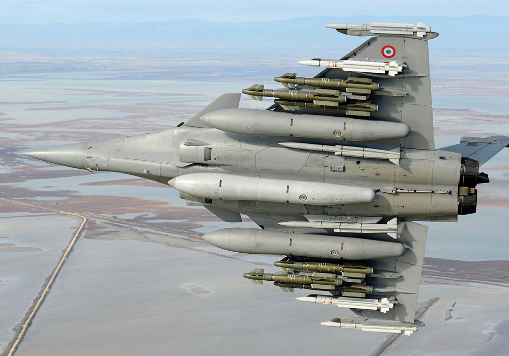 2020년 9월호] 인도, 최신 사양 라팔 전투기 첫 도입