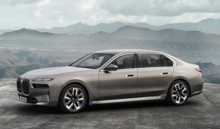 BMW 7시리즈 페이스리프트 공개임박 간단정리!
