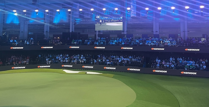 한국타이어 후원 TGL 경기장 실내 전경. 사진 |  한국타이어