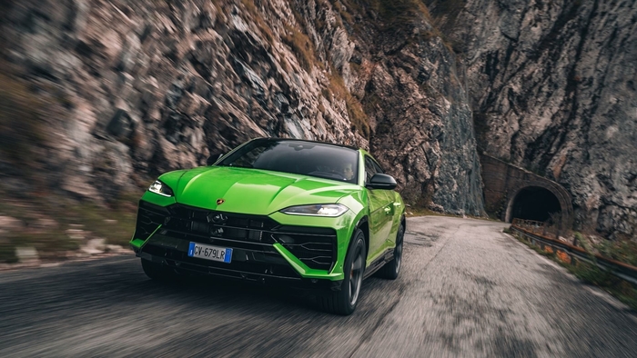 람보르기니 우루스 SE. 사진ㅣ람보르기니 코리아