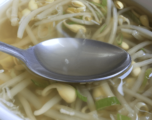 How to Elevate Your Korean Bean Sprout Soup with Squid: A Flavorful Recipe