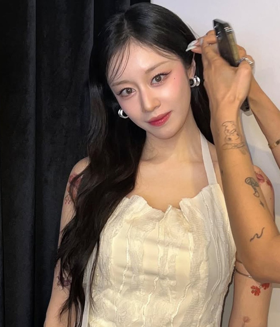 Jiyeon\'s Instagram