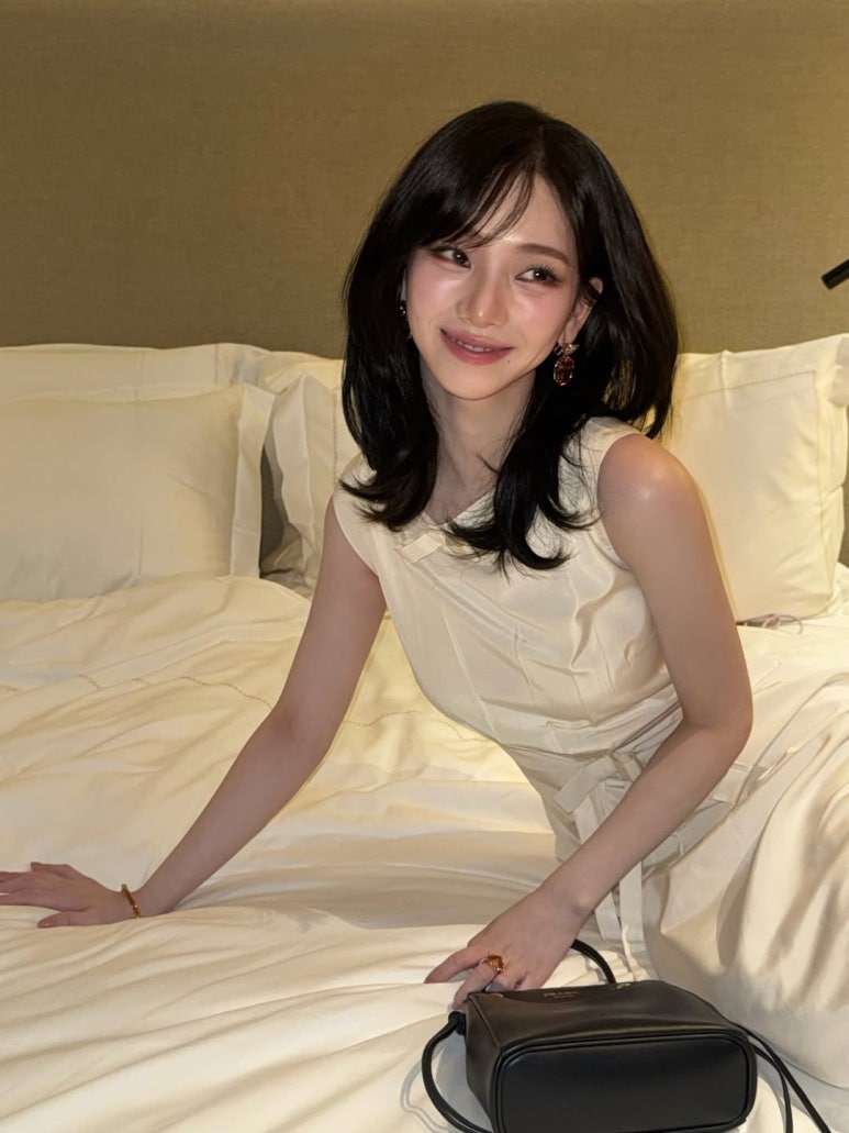 引用：記事の内容に基づいて、画像の出所を推測すると、以下のようになります。 「SNS 사진」