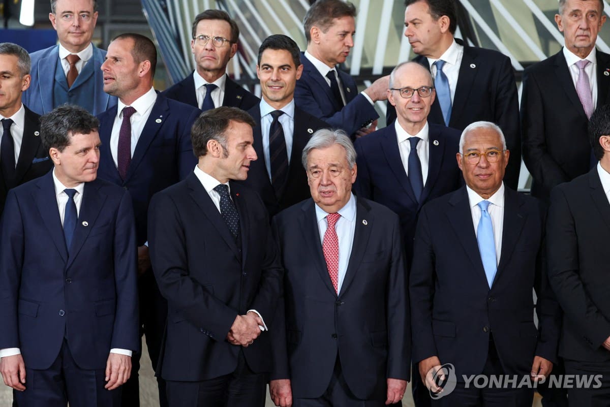 중동 전쟁 불씨, 국내 산업계까지 번졌다…대기업들 '에너지 비상 모드' 돌입 3 EU, 중동전쟁 격화에