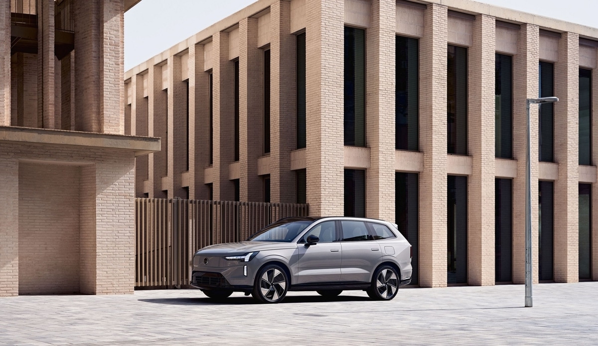 볼보차코리아, 전기 SUV EX90 사전계약…SDV 기능 강화 | 연합뉴스