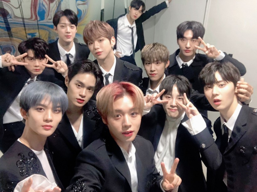 활동 종료하던 2019년 당시 워너원의 인증샷.