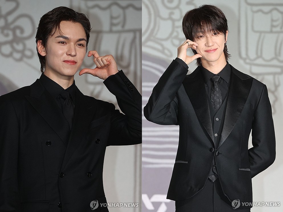 세븐틴 버논(좌)과 디에잇(우)
[연합뉴스 자료 사진]