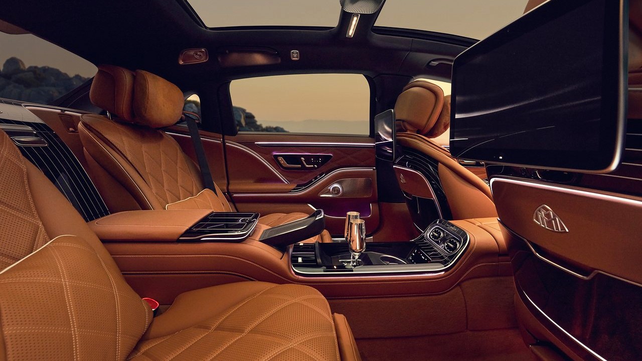 더 뉴 메르세데스-마이바흐 S클래스 / 메르세데스-벤츠