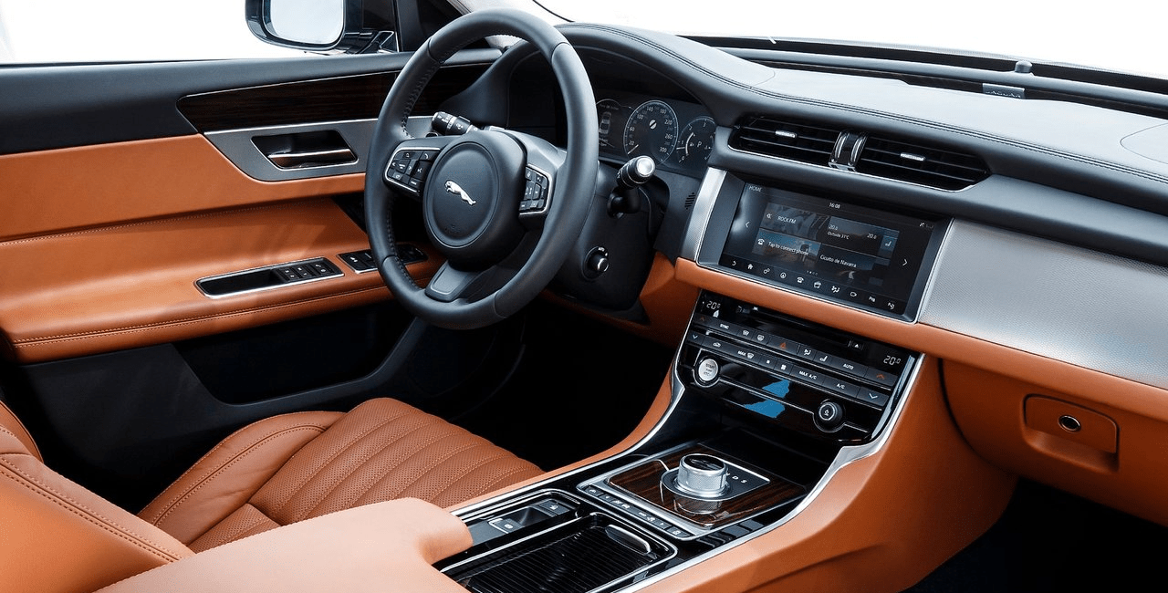 재규어 XF / 사진=재규어