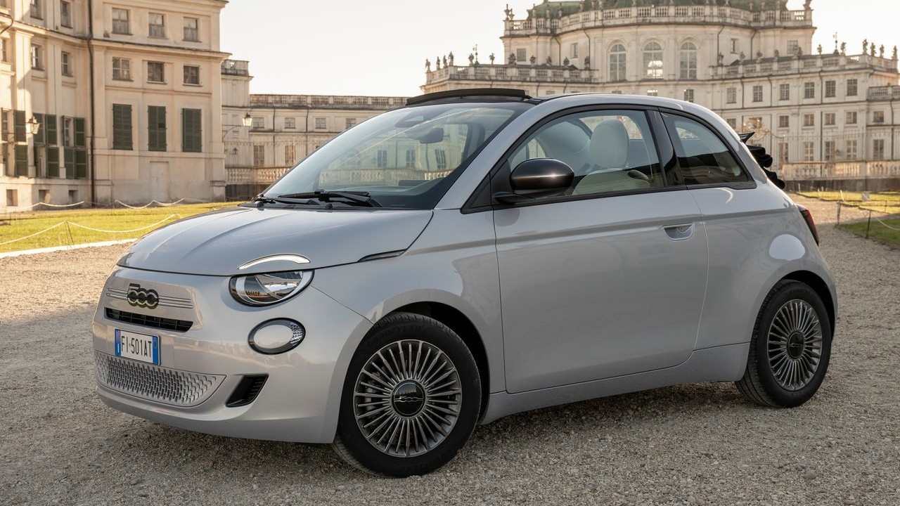 피아트 500 하이브리드 / 사진=피아트