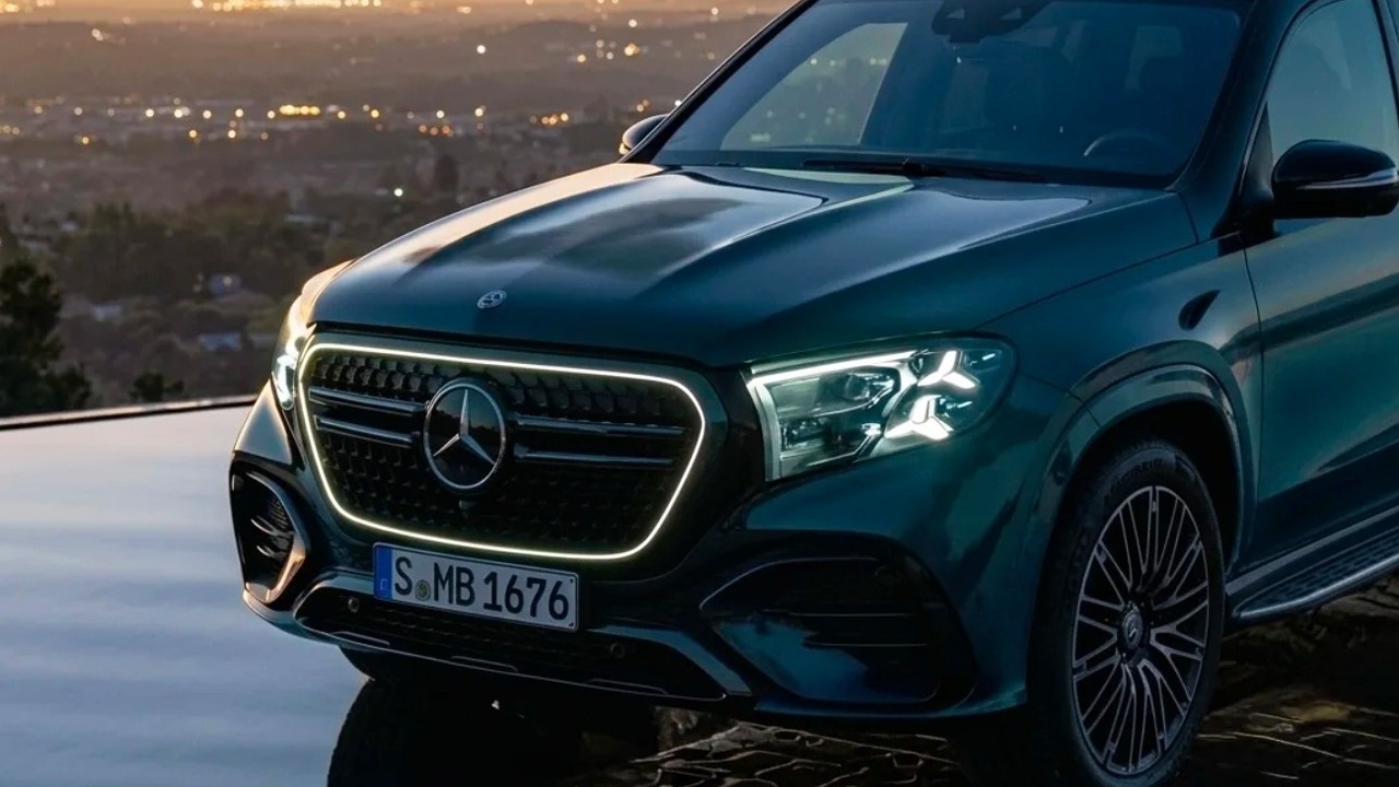 메르세데스-벤츠 GLS 페이스리프트 유출사진 / 사진=X