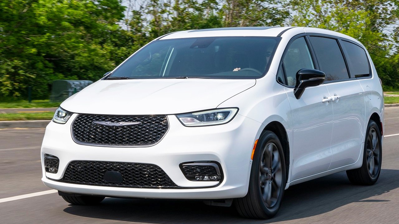 현행 크라이슬러 퍼시피카 / 사진=크라이슬러