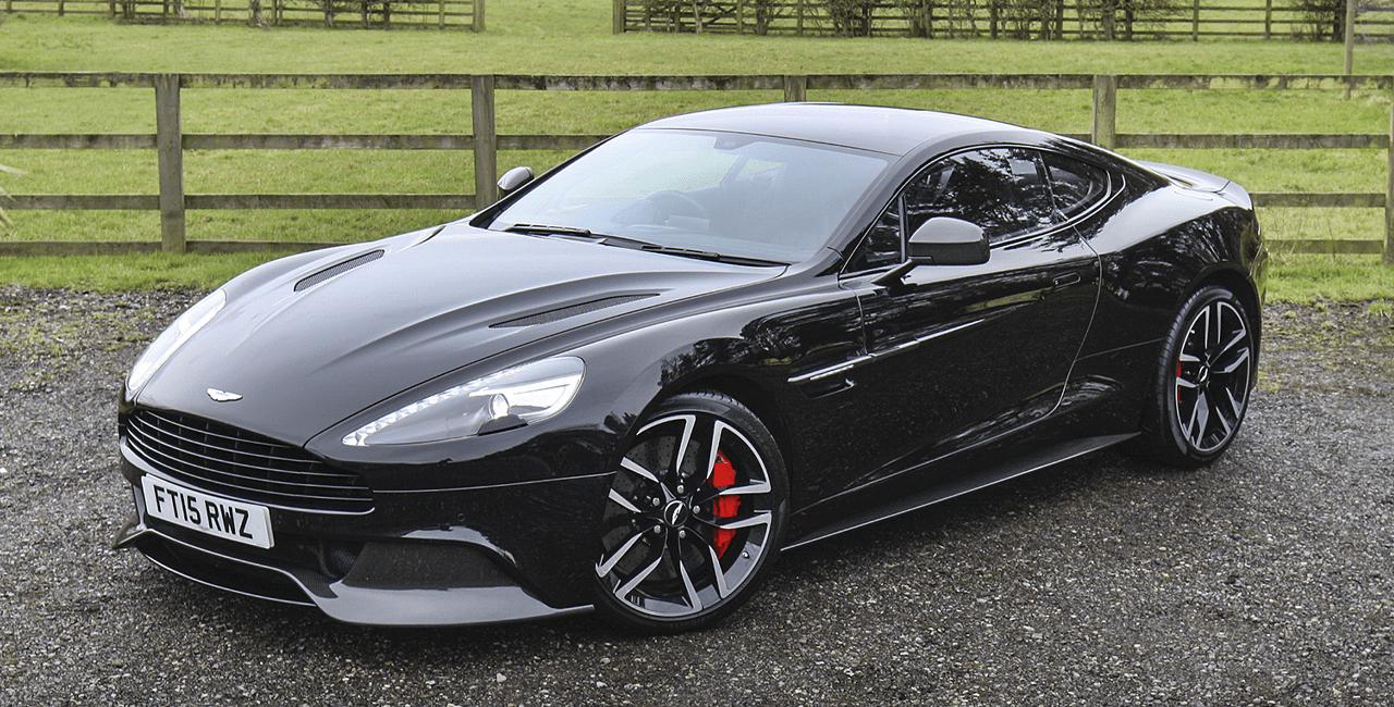 애스턴 마틴 뱅퀴시 카본 블랙 에디션 / 사진=애스턴마틴