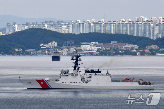U.S. Coast Guard (USCG) 4,500-ton patrol vessel 2024.6.9 / News1