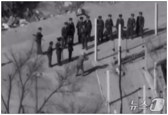 In December 2024, North Korean troops were using animals to check whether the electric fences they had installed were operational in the vicinity of the Military Demarcation Line (MDL) (Provided by Joint Chiefs of Staff)  2024.12.23 / News1