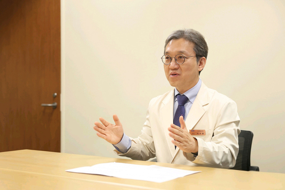 Director Lee Ji-hoon cited the systematic approach enabled by abundant clinical data and a team of experts as a key strength of the G-CROWN platform project / Provided by Samsung Medical Center