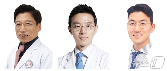 A team of professors in the Department of Oral and Maxillofacial Surgery at Hallym University Sacred Heart Hospital, including Yang Byung-eun, Byun Soo-hwan, and Park Sang-yoon / Provided by Hallym University Sacred Heart Hospital