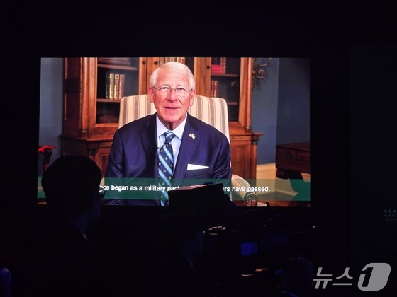 Roger Wicker, Chairman of the U.S. Senate Armed Services Committee (R-Mississippi), delivers a video message at the Asan Plenum 2026 forum held at the Grand Hyatt Seoul on Wednesday under the theme of Alliance Modernization 2026.04.08 / News1