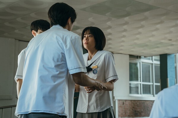 이미지 = 넷플릭스'기리고' 스틸