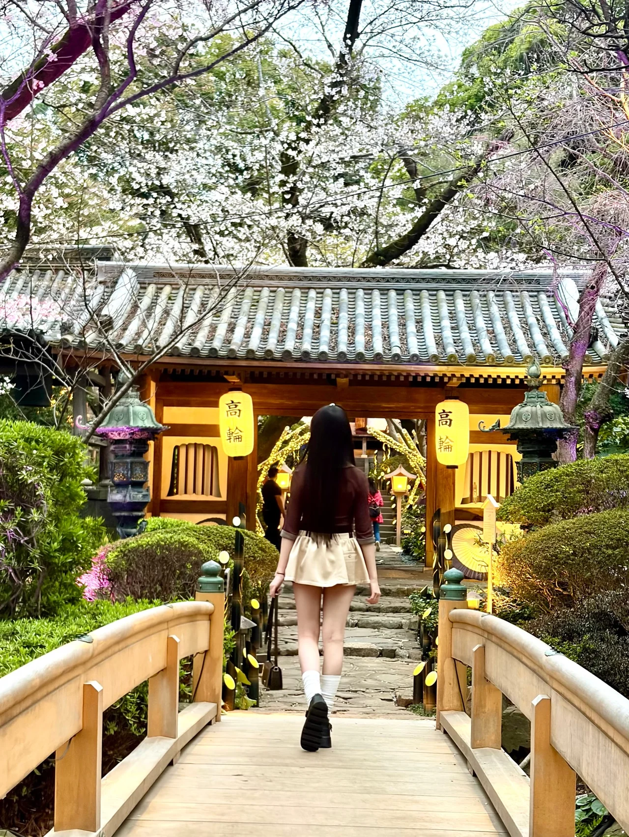 How to Stand Out This Cherry Blossom Season: Eunice’s Stylish Outfit Guide Revealed