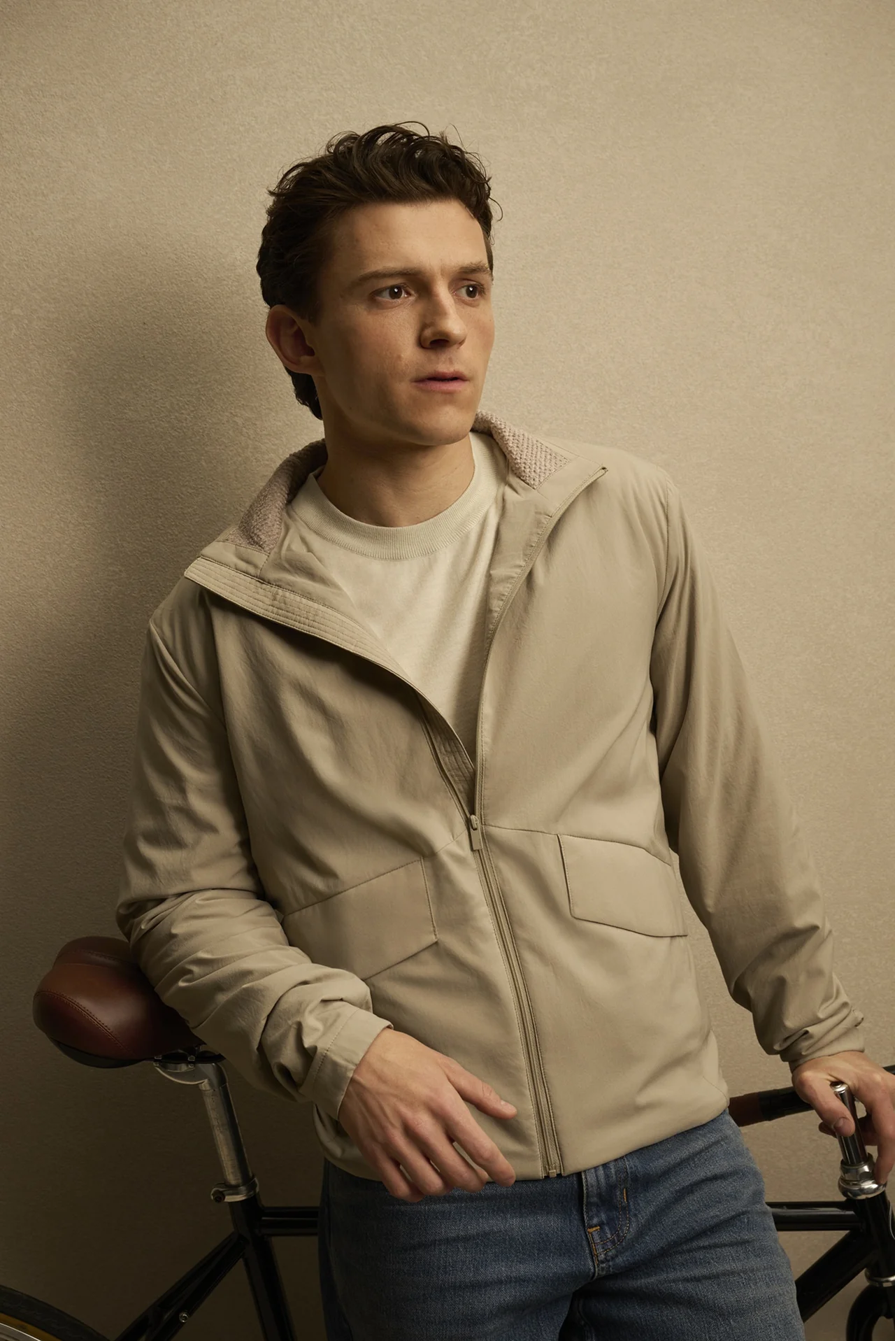 /Photo: Vuori signs long-term partnership with Tom Holland — launches global campaign