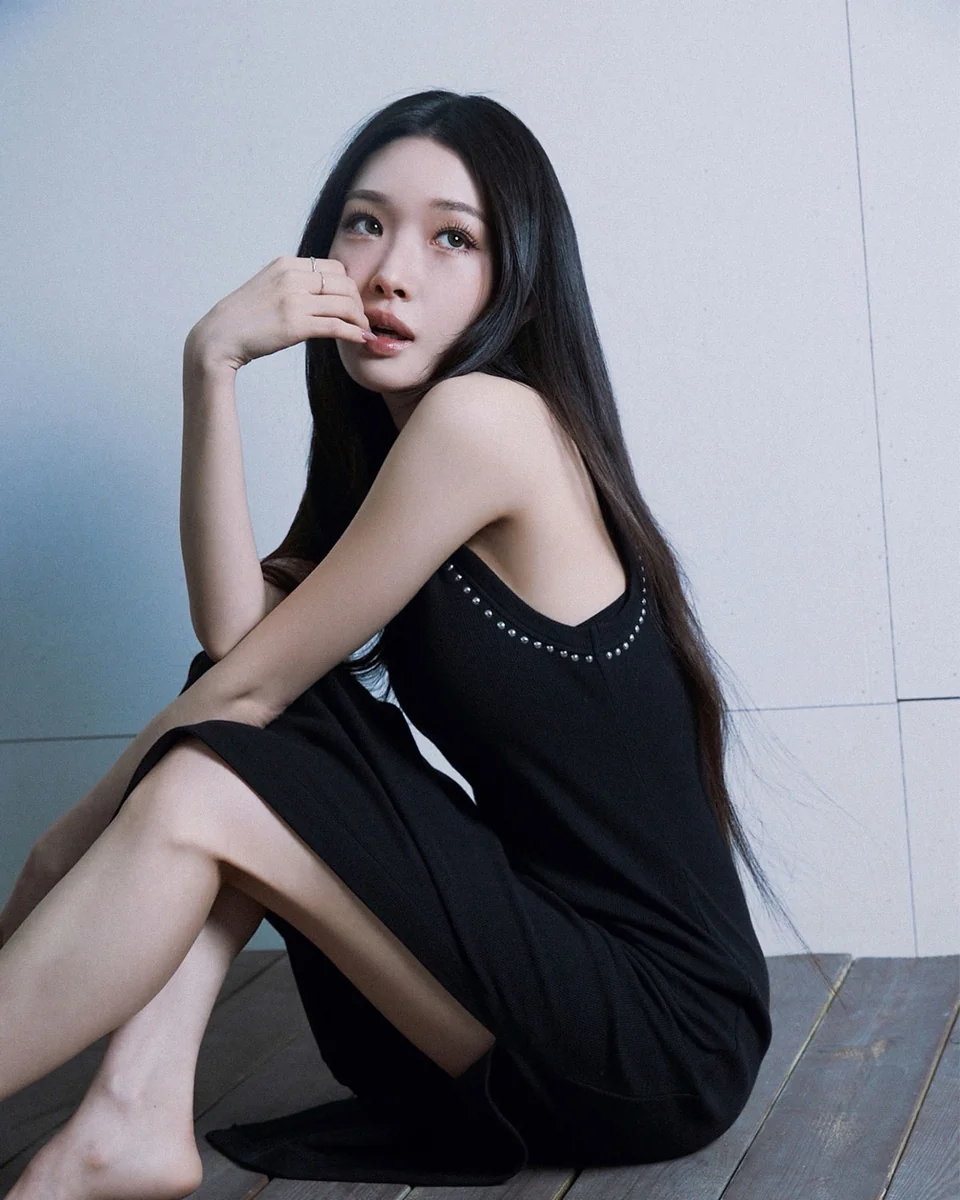 5 Tips to Elevate Your Black Dress Game: Slit Details and Leather Layering Like Chungha
