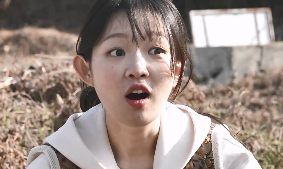 Discover the Culinary Delights: Chef Kim Si-hyun’s Spring Adventure in Tongyeong’s ‘Herb Paradise’
